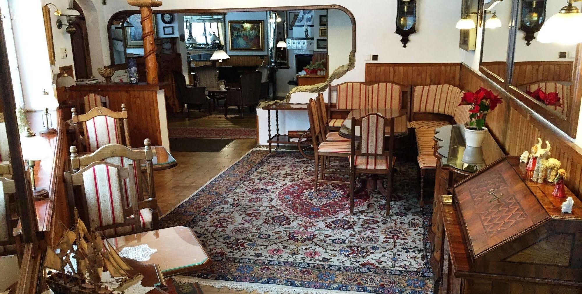 Panoramic Castle Suite With Free Private Parking Bratislava Exterior foto